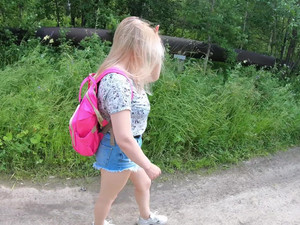 Русская Даша сосет член незнакомца за хороший айфон